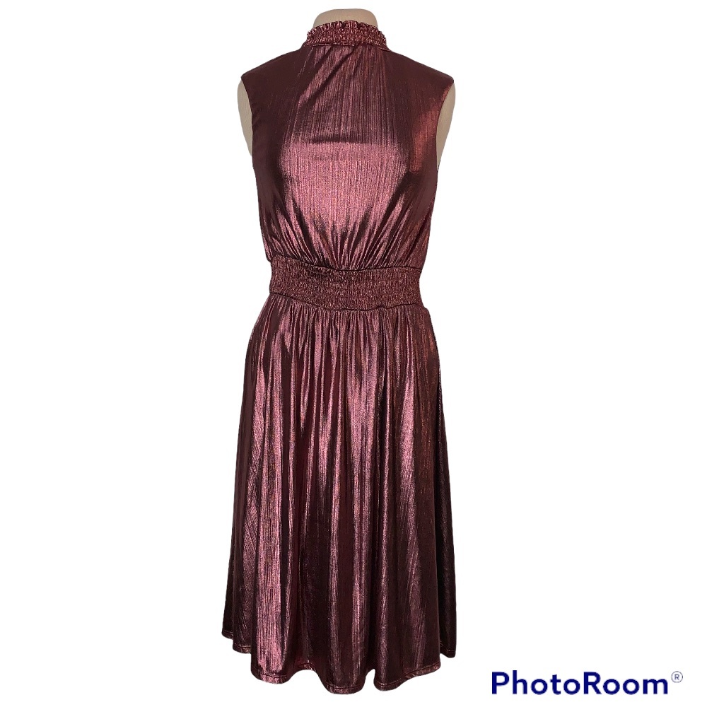 Like New SMALL ModCloth Metallic Pink “Savor the Occasion” Dress